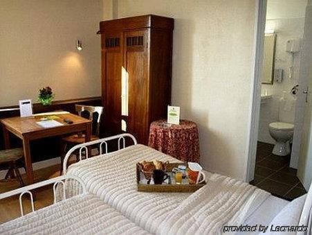 Hotel Logis - Et Restaurant Les Voyageurs Tournon-d'Agenais